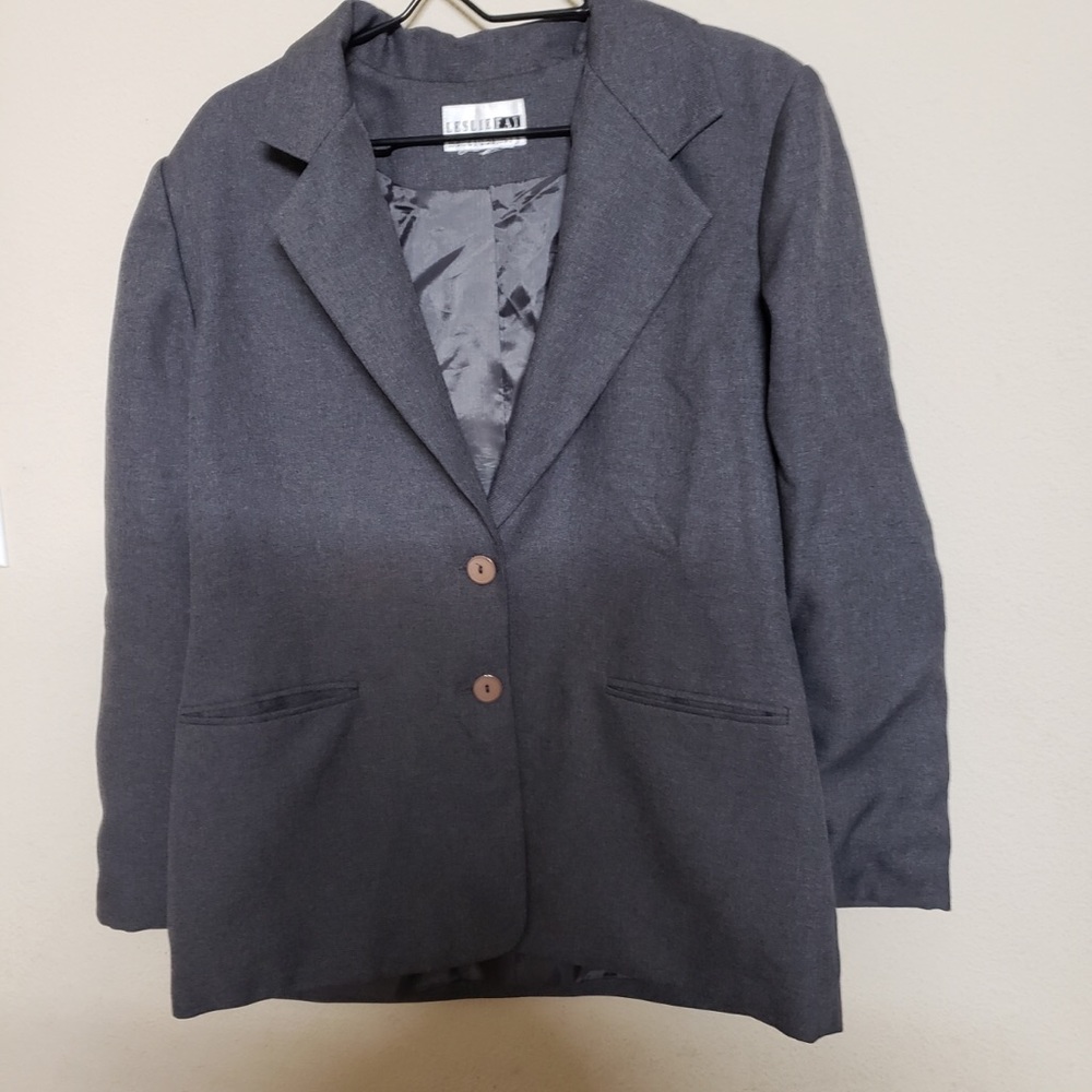 2/$17 LeslieFAY haberdashery Gray